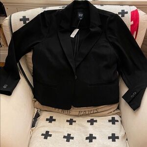 GAP Women's Elegant Black Blazer